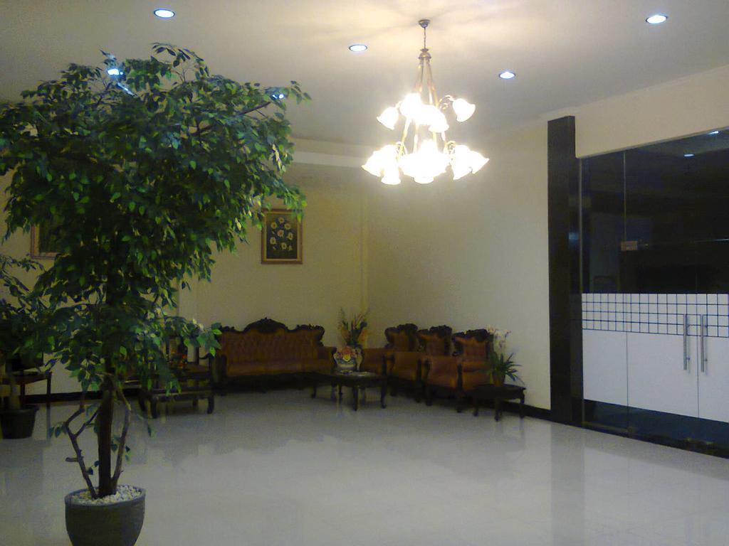 Kailani Inn 棉兰 外观 照片